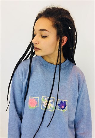VINTAGE FLORAL EMBROIDERED SWEATSHIRT