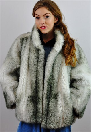 VINTAGE GREY OVERSIZE ARCTIC FAUX FUR JACKET