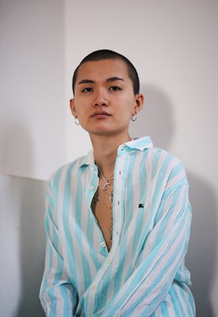 VINTAGE RARE BURBERRY LIGHTWEIGHT SHIRT