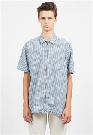 VINTAGE BLUE LEVI'S CHECKERED SHORT SLEEVE ZIP SHIRT