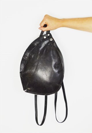 BLACK LEATHER RUCKSACK BAG