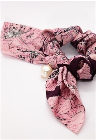 PINK SATIN PRINT PEARL BOW SCRUNCHIE