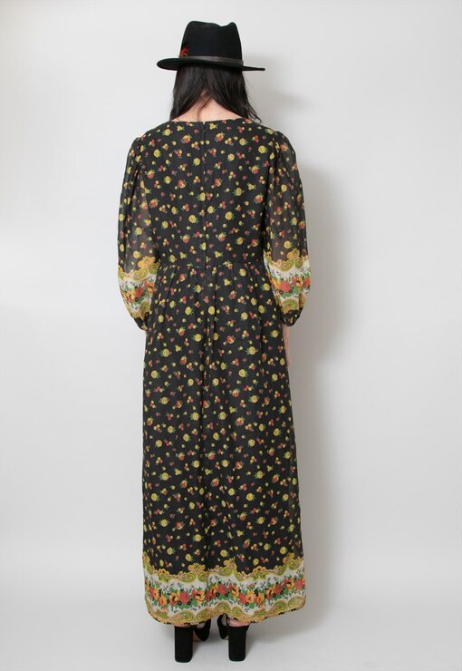 garment image