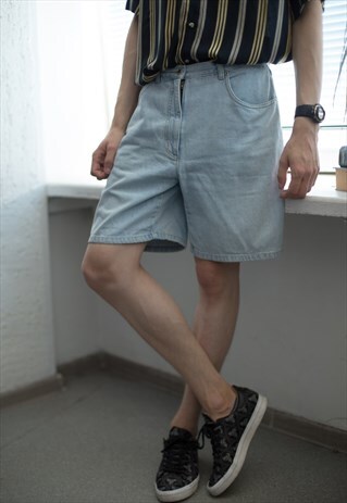 VINTAGE 90'S DENIM SHORTS