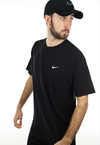 VINTAGE NIKE T SHIRT BLACK