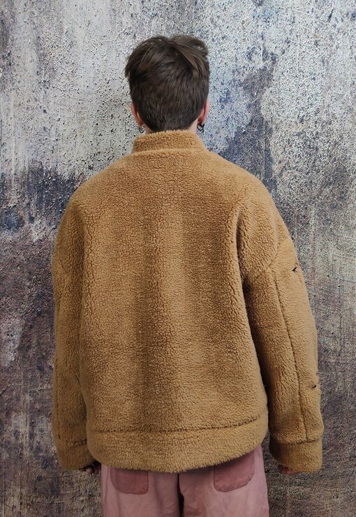 garment image
