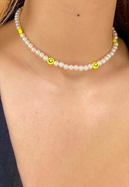 54 Floral Smiley Face Bead Pearl Necklace Chain - White