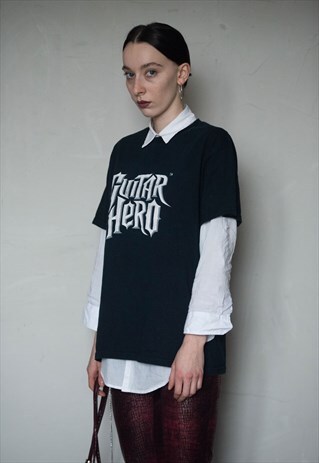GUITAR HERO BLACK T-SHIRT . UNISEX . GRUNGE .