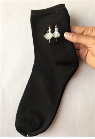 BALLET DANCERS TUTU EMBROIDERED SOCKS BLACK (FIT SIZE 4-7)