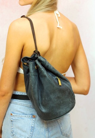 1980S VINTAGE REAL SOFT LEATHER ACROSS THE BODY BACKPACK