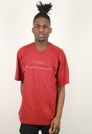 VINTAGE ADIDAS TSHIRT