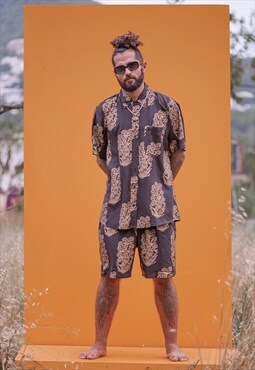  OX Black & Gold Batik, Tropical Cotton Bermuda Shorts