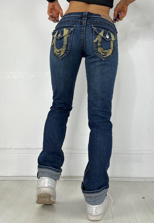garment image