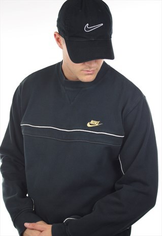 nike jumper small