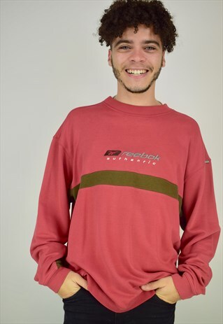 VINTAGE 90'S REEBOK SWEATSHIRT