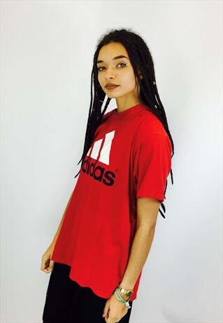 ADIDAS BIG LOGO OVERSIZED T SHIRT