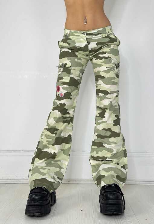 garment image