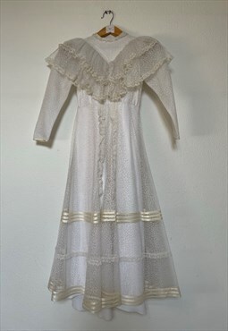 Vintage Wedding Late Dress 70s for Petite Bride