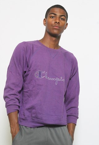 VINTAGE CHAMPION LOGO SWEATSHIRT