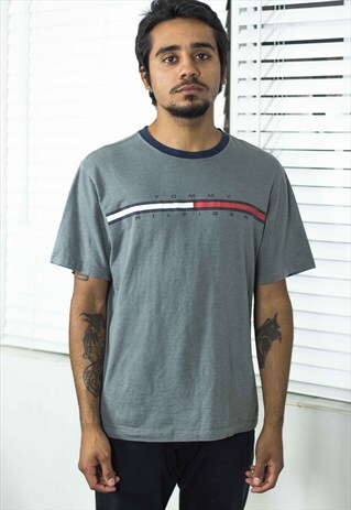 VINTAGE TOMMY HILFIGER T-SHIRT LOGO 90S S 6.5
