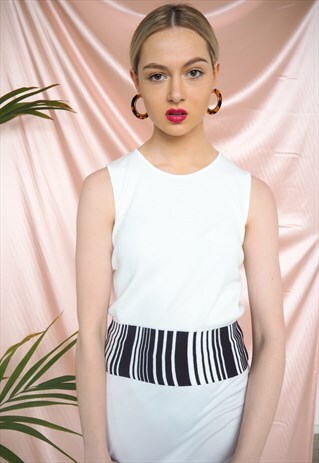 RARE VINTAGE ARMANI WHITE TOP WITH STRIPE DETAILING