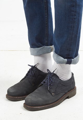 VINTAGE NAVY CAMEL SHOES