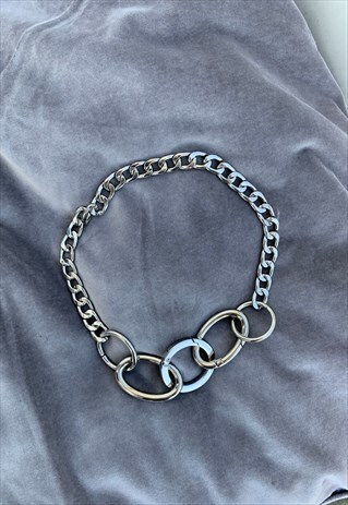 CHUNKY CHAIN NECKLACE WHIT OVERSIZE O-RING