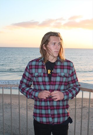 BEACHED OUT FLANNO LUMBERJACKET