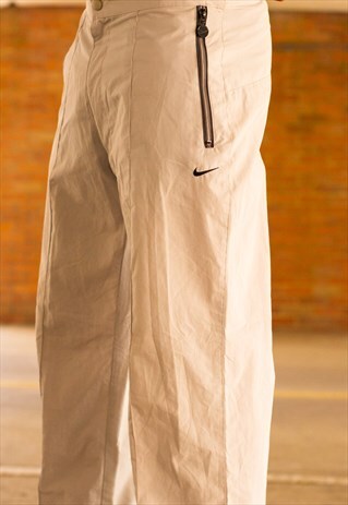 VINTAGE 00'S NIKE TRACKSUIT BOTTOMS IN CREAM / BEIGE