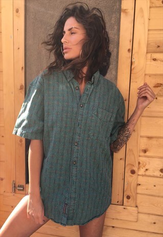 OVERSIZED RETRO 90S 80S VINTAGE UNISEX FESTIVAL SHIRT