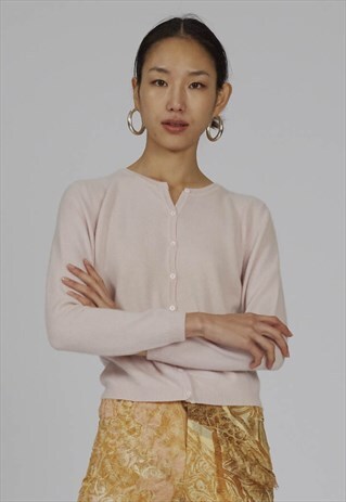 VINTAGE 90'S BABY PINK ROUND NECK CASHMERE CARDIGAN