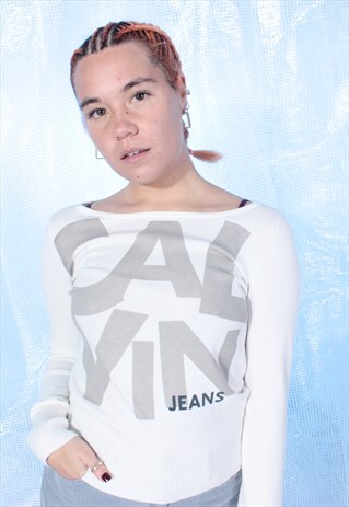 VINTAGE CALVIN KLEIN WHITE AND GREY FINE KNIT TOP