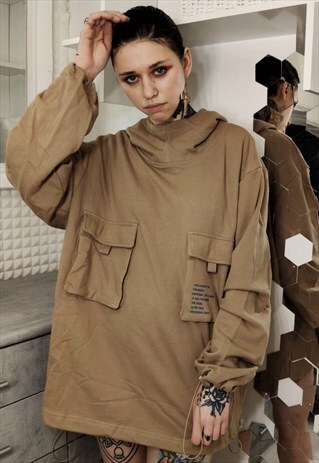 LOOSE FIT OVERSIZE CARGO POCKET HIGH NECK SLOGAN HOODIE