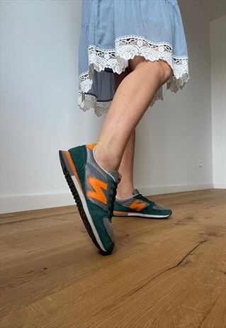 Vintage New balance Snickers Green Orange
