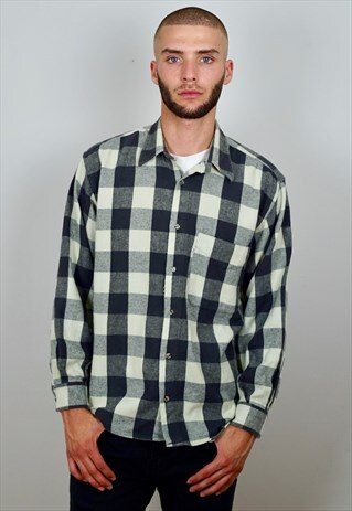 VINTAGE 90'S LEVI FLANNEL SHIRT