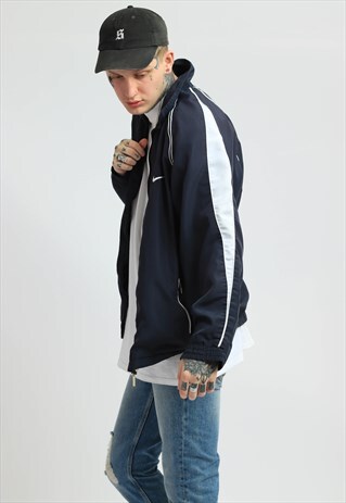 VINTAGE NIKE SHELL JACKET