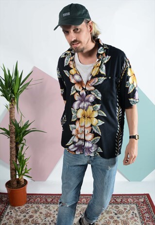 VINTAGE HAWAIIAN SHIRT WITH FLORAL PRINT