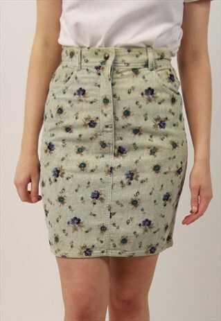 VINTAGE HIGH WAISTED CORD PATTERNED SKIRT