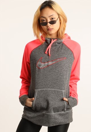 VINTAGE NIKE EMBROIDERED LOGO HOODIE
