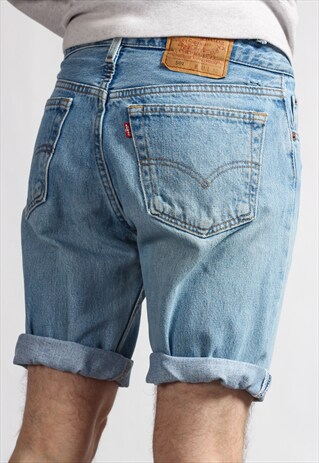 VINTAGE LEVI'S DENIM SHORTS