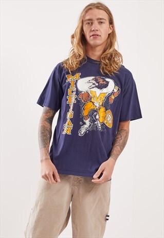 VINTAGE UNIVERSITY OF MICHIGAN GRAPHIC T-SHIRT