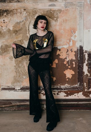 SHEER FLARED SLEEVE MOON TOP
