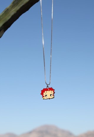 DEADSTOCK BETTY BOOP PENDANT ENAMEL SILVER TONE SNAKE CHAIN