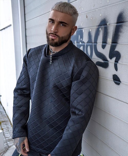 The amazing @ivan_maartinez featured in our Black Quilt Jumper !