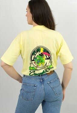 Vintage 90s tshirt in yellow with printed crocodile theme