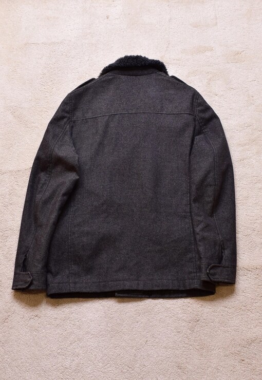 garment image