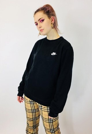 VINTAGE NIKE BLACK EMBROIDERED SWOOSH SWEATSHIRT