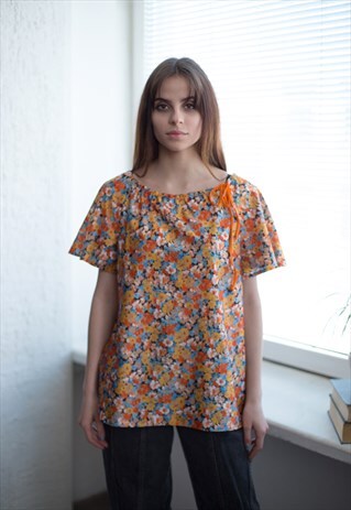 VINTAGE 70'S MULTICOLOUR FLOWER PRINT SHORT SLEEVED BLOUSE