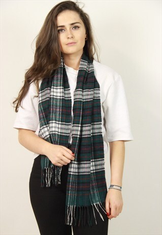 VINTAGE TARTAN SCARF