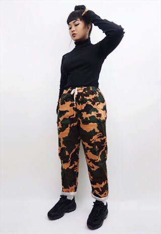 CAMO / CAMOUFLAGE ARMY SWEATPANTS / TROUSERS / JOGGERS